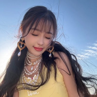 千里莺啼绿映红